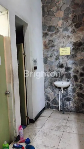 image  RUKO 2 LANTAI, LT 180M² DI DUKUH KUPANG (2)