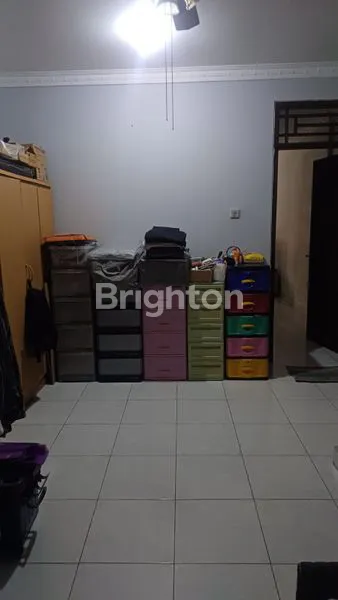 image RUMAH MURAH 3 LANTAI DALAM PERUMAHAN PERMATA TAMAN PALEM DEKAT TOL CENGKARENG,MAL TAMAN PALEM DAN RSUD CENGKARENG (8)