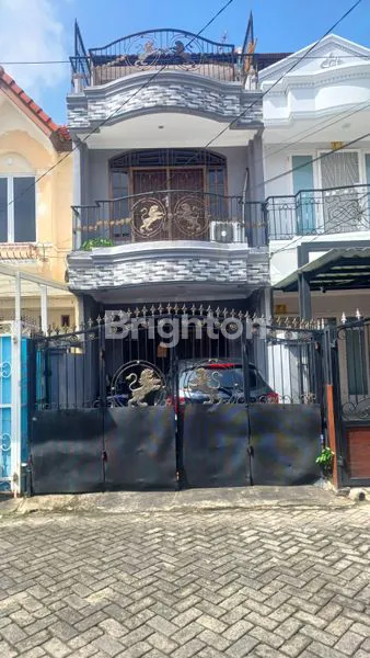 image RUMAH MURAH 3 LANTAI DALAM PERUMAHAN PERMATA TAMAN PALEM DEKAT TOL CENGKARENG,MAL TAMAN PALEM DAN RSUD CENGKARENG (1)