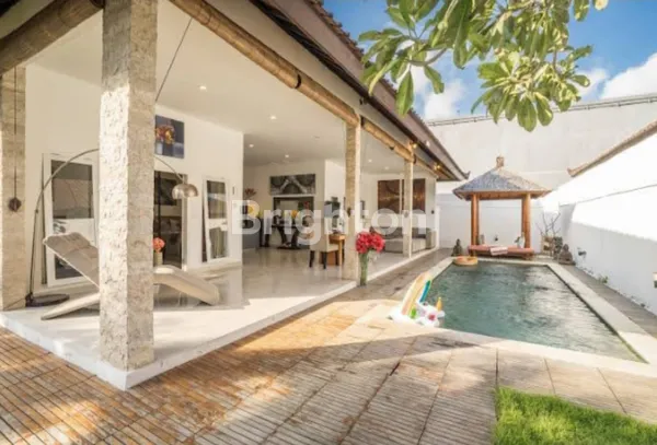 image VILLA SEWA EKSKLUSIF DI SEMINYAK – FULL FURNISHED (2)