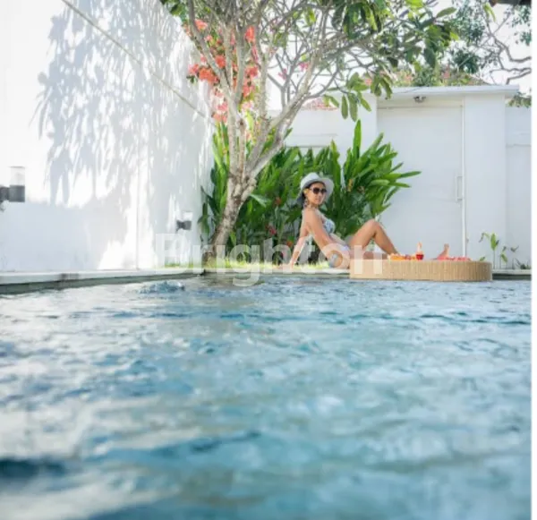 image VILLA SEWA EKSKLUSIF DI SEMINYAK – FULL FURNISHED (3)