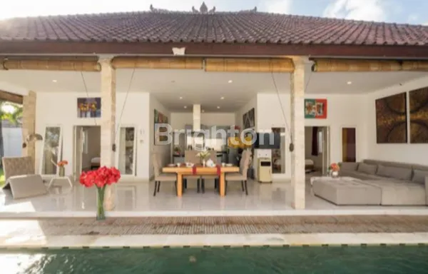 image VILLA SEWA EKSKLUSIF DI SEMINYAK – FULL FURNISHED (5)