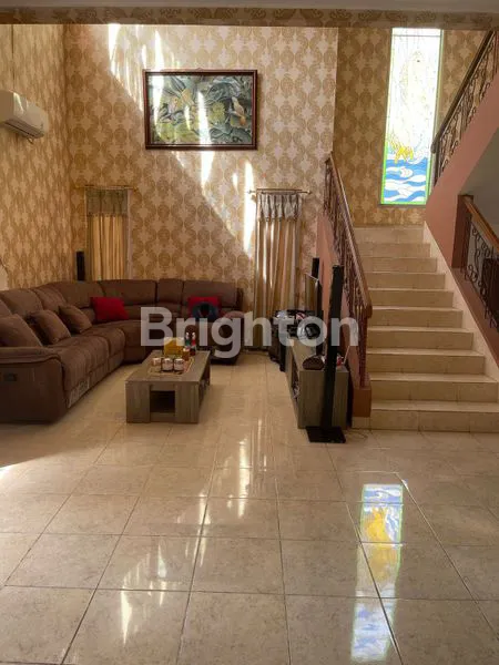 image RUMAH TELAGA GOLF, BU (1)