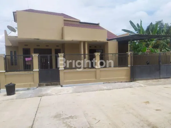 image RUMAH 2 LANTAI SHM, LT 200M² DI JALAN JUANDA (1)