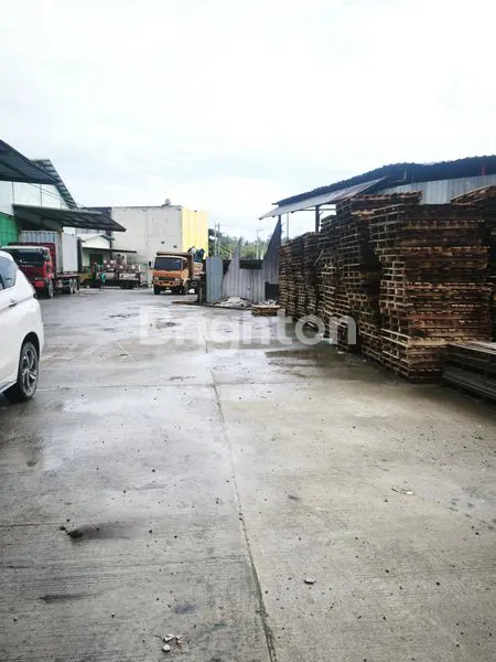 image DISEWAKAN GUDANG DI DALAM AREA PERGUDANGAN KARIANGAU  (7)