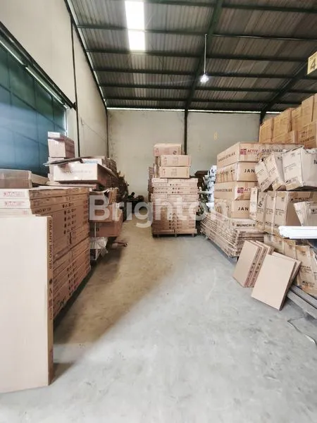 image DISEWAKAN GUDANG DI DALAM AREA PERGUDANGAN KARIANGAU  (6)