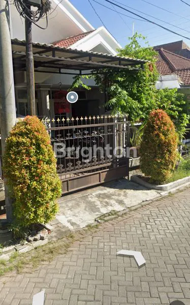 image RUMAH 2 LANTAI SIAP HUNI, LT 280M² DI MANYAR (3)