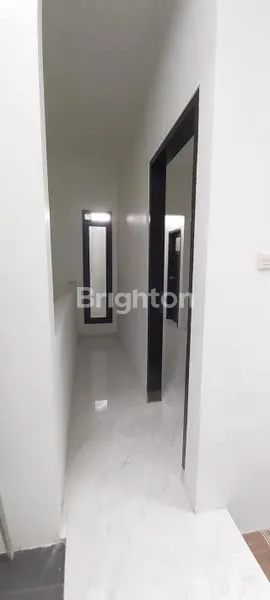 image RUMAH 2 LANTAI SHM, 3 KT DI ADIPURA (1)