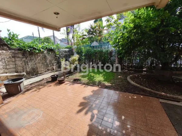 image RUMAH CANTIK SUPER LUAS - DEKAT TOL JORR (5)