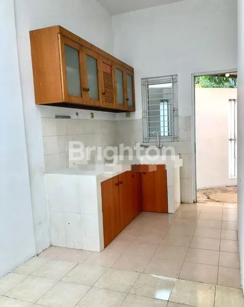 image RUMAH STRATEGIS, NYAMAN, TENANG, DAN ASRI DI ATHIA BINTARO (3)