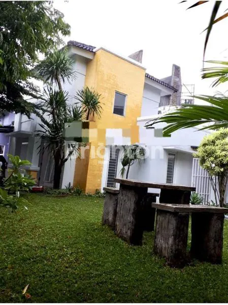 image RUMAH STRATEGIS, NYAMAN, TENANG, DAN ASRI DI ATHIA BINTARO (1)