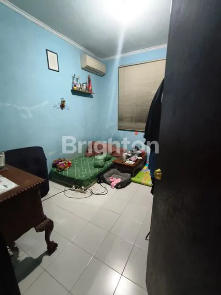 image RUMAH LAMA 2 LANTAI DI MERUYA UTARA (8)