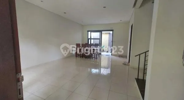 image RUMAH KONTRAKAN SEMI FURNISHED BUKIT BOGOR RAYA BOGOR TIMUR, BOGOR. (3)