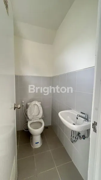 image RUKO LA VALLEE DENGAN KONSEP DESIGN PRANCIS,MEWAH,BERADA DI JALAN UTAMA CITRA GARDEN SERPONG (4)