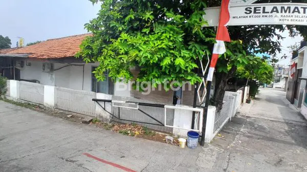 image LAHAN STRATEGIS SHM LT 159 M², SAMPING PINTU TOL DAN DEKAT LRT  (3)
