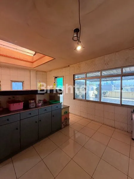 image RUMAH JELAMBAR ( 126M2 ) ROW JALAN LEBAR (7)