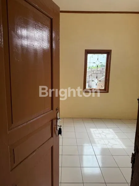 image RUMAH IDAMAN DI KOMPLEK PALEM MAS  (8)