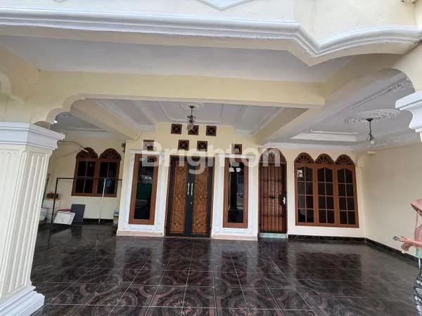 image RUMAH IDAMAN DI KOMPLEK PALEM MAS  (4)