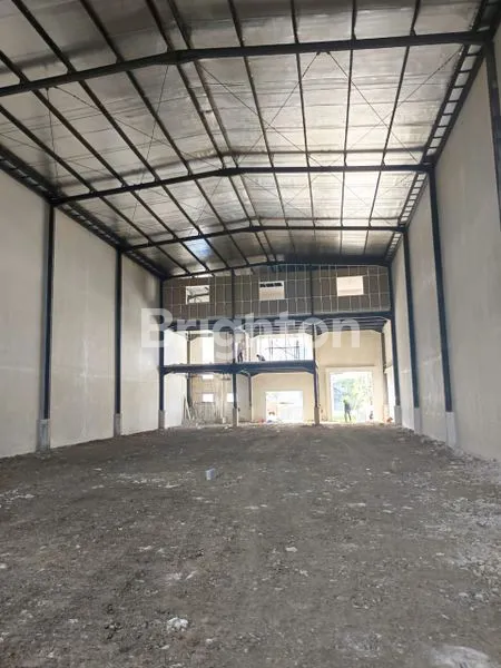 image BEAUTY VIEW HAVE NICE WAREHOUSE IN LIPPO CIKARANG (6)