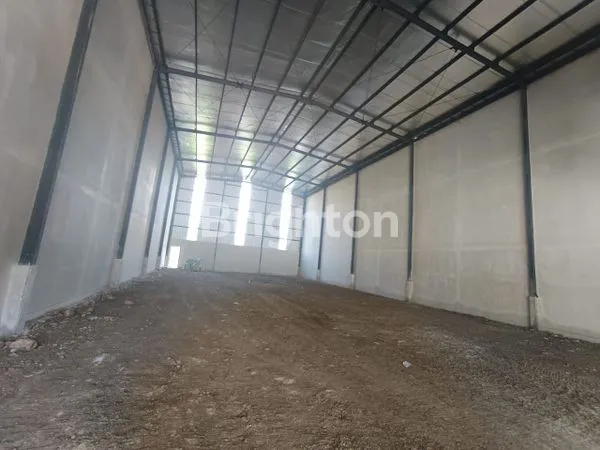 image BEAUTY VIEW HAVE NICE WAREHOUSE IN LIPPO CIKARANG (5)