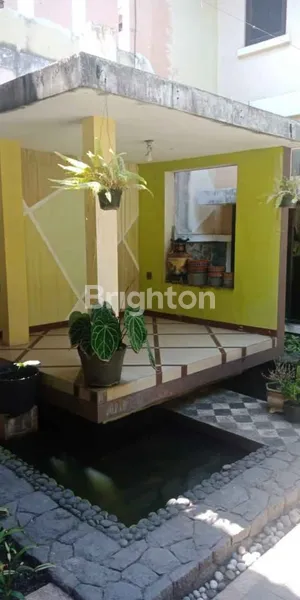 image JUAL CEPAT RUMAH SIAP HUNI 2 LANTAI DI GAYUNGSARI BARAT (8)