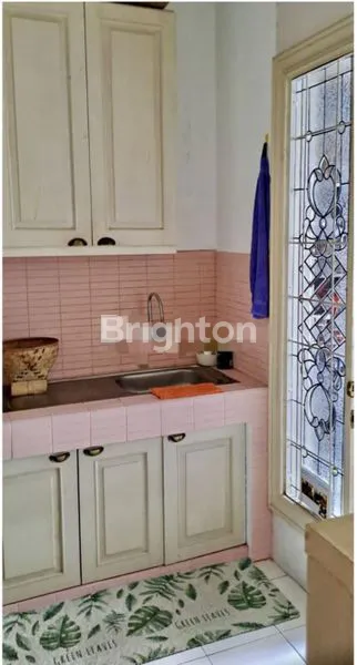 image RUMAH STRATEGIS, NYAMAN, TENANG DAN ASRI DI SEKTOR 5 BINTARO JAYA (6)