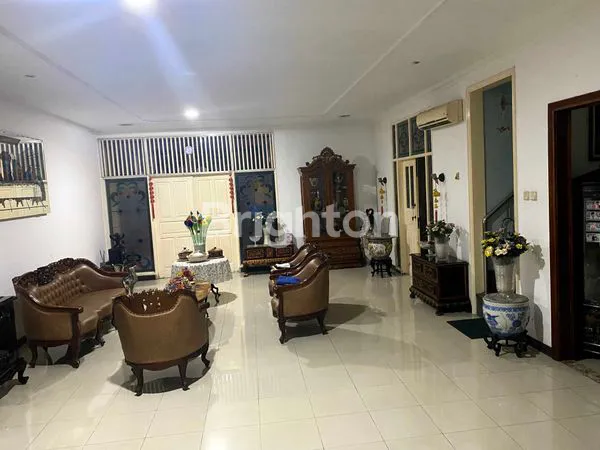 image DIJUAL: RUMAH BESAR SIAP HUNI DI SUNTER PERMAI JAYA • SHM • 4KT + 4KM\\N (4)