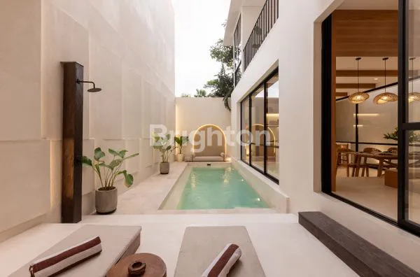 image BRAND NEW LUXURY 3 BEDROOMS VILLA IN PERERENAN FOR SALE ! (5)