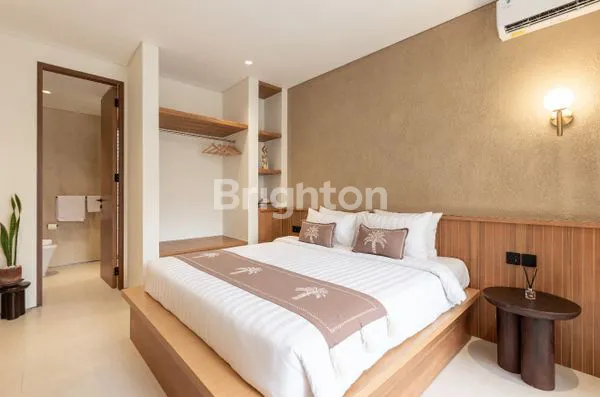 image BRAND NEW LUXURY 3 BEDROOMS VILLA IN PERERENAN FOR SALE ! (7)