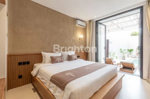 image BRAND NEW LUXURY 3 BEDROOMS VILLA IN PERERENAN FOR SALE ! (8)