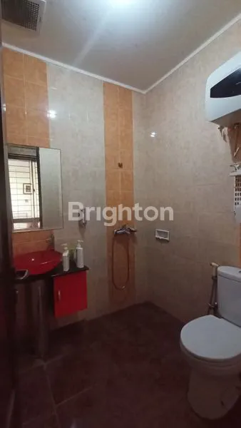 image FORESTA NATURALE BSD CITY  RUMAH 2.5 LANTAI FULL FURNISHED 144 M2 (8×18) / 174 M2 , 6+1 KT / 4 KM , 5500 WATT , 2.8 M  (7)