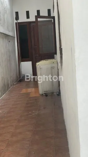 image DIJUAL RUMAH DI PEJOMPONGAN (7)