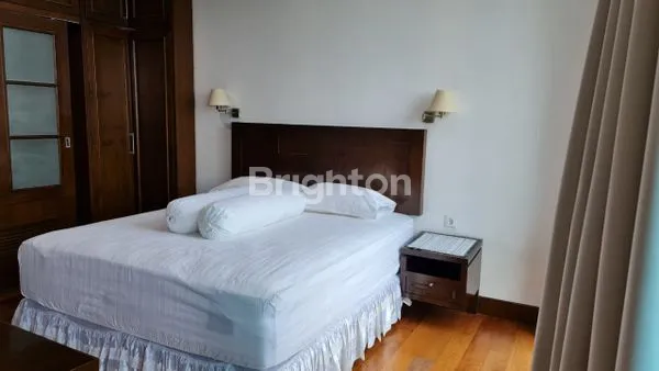 image APARTEMEN MEWAH DI SENOPATI RESIDENCE 8 FULLY FURNISHED (4)