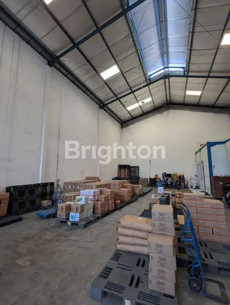 image GUDANG DAN KANTOR TERAWAT DI PERGUDANGAN RITZGATE  (4)