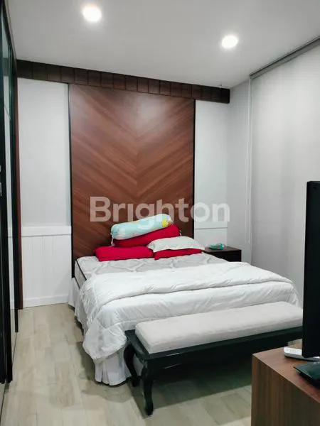 image RUMAH MEWAH DI PAKUWON, 4+1 KT, FULL FURNISHED (5)