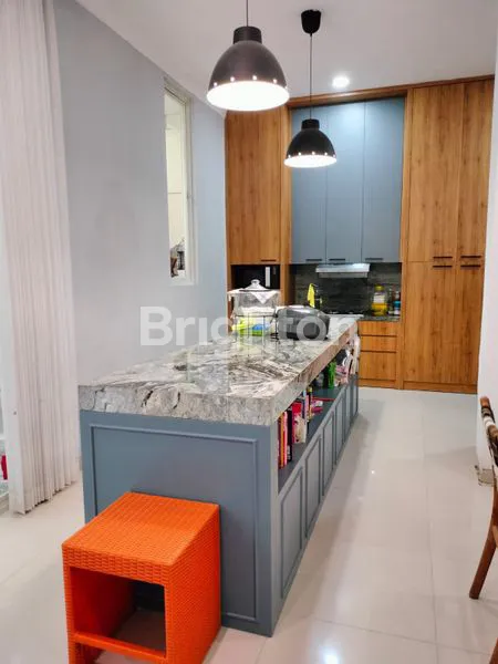 image RUMAH MEWAH DI PAKUWON, 4+1 KT, FULL FURNISHED (4)