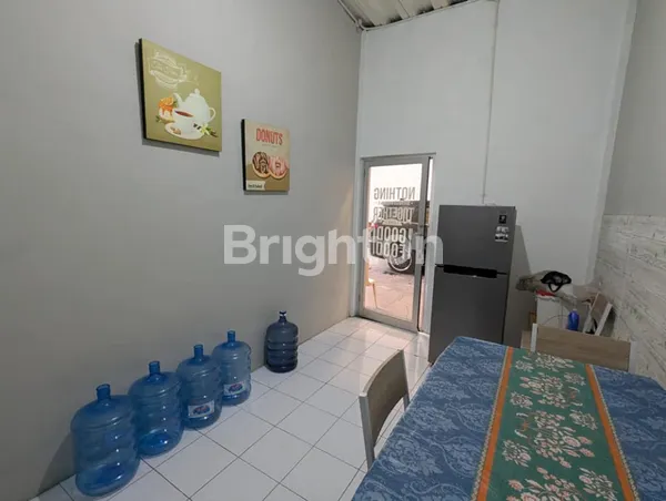 image GUDANG DAN KANTOR TERAWAT DI PERGUDANGAN RITZGATE  (7)