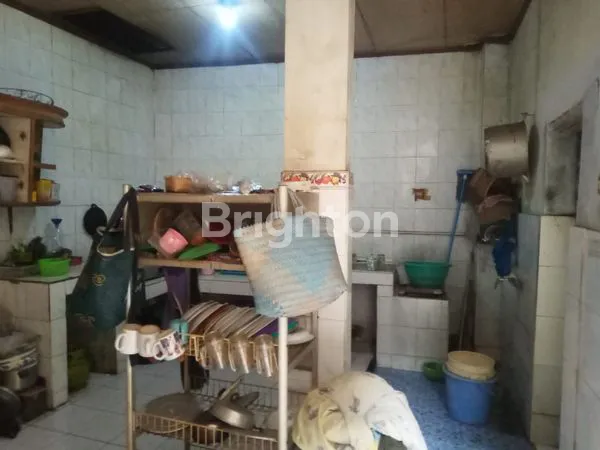 image RUMAH TINGGAL LENGKAP DENGAN USAHA KOS KOSAN DI DALAMNYA (4)