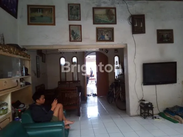 image RUMAH TINGGAL LENGKAP DENGAN USAHA KOS KOSAN DI DALAMNYA (8)