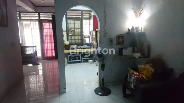 image RUMAH 2 LANTAI DI BCS KELAPA GADING JAKARTA UTARA (6)