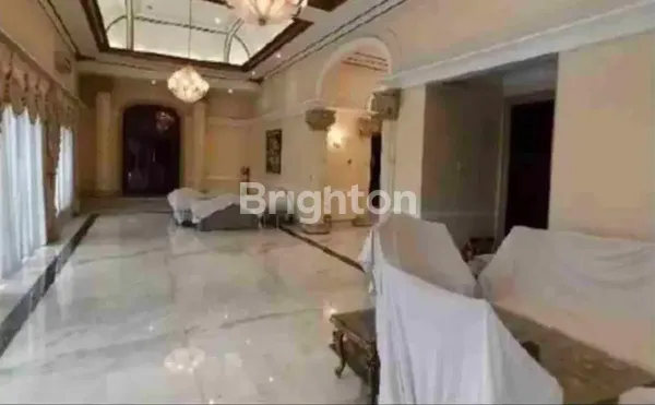 image RUMAH MEWAH RAYA JEMUR ANDAYANI SIAP HUNI DEKAT RAYA A YANI (3)