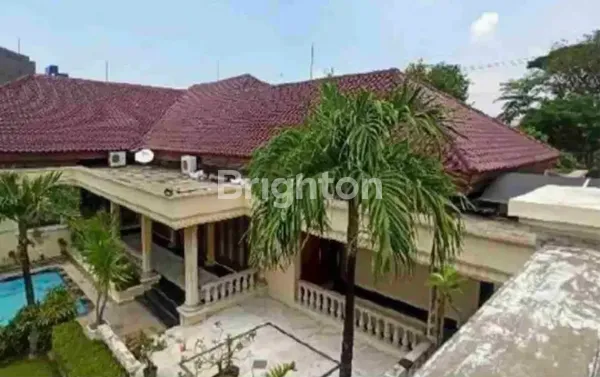 image RUMAH MEWAH RAYA JEMUR ANDAYANI SIAP HUNI DEKAT RAYA A YANI (7)