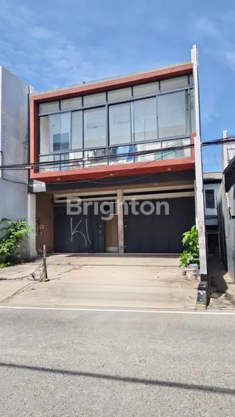 image RUKO GANDENG 3 LANTAI KEMBANGAN RAYA SIAP HUNI (1)