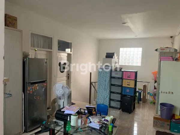 image RUMAH SIAP USAHA KOST, LT 360M², LOKASI NYAMAN (7)