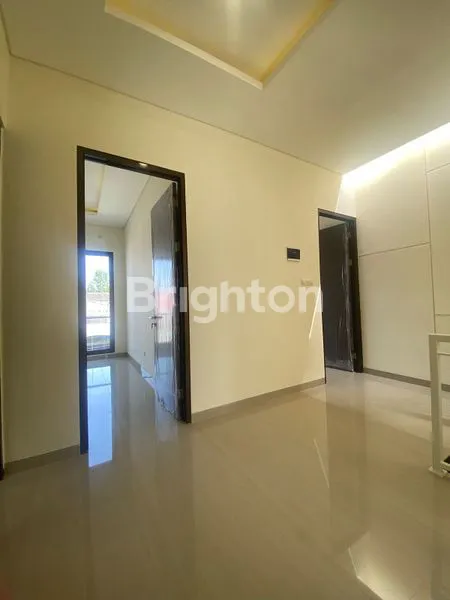 image RUMAH MINIMALIS 2 LANTAI DI RUNGKUT, HARGA NEGO, FASILITAS LENGKAP (7)