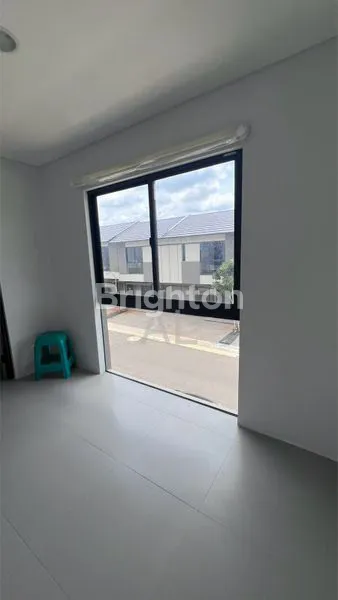 image RUMAH 2 LT BARU SUDAH PENGEMBANGAN DI PARK SERPONG LEGOK TANGERANG  (7)