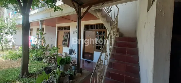 image INVESTASI CERDAS! RUMAH + KOST AKTIF DEKAT KAMPUS UK PETRA & SIER (8)