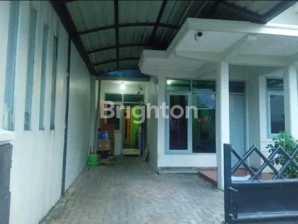 image RUMAH SEWA FULL FURNISH DI SULFAT MALANG (2)