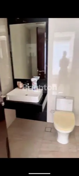 image THE KENSINGTON ROYAL SUITES KELAPA GADING TOWER DALLINGTON (5)