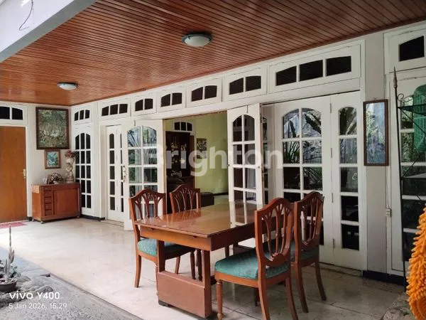 image RUMAH ASRI FURNISH DI KAWASAN ELITE PASURUAN (5)